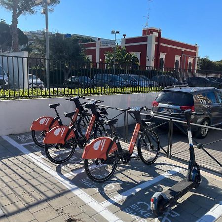 Executive L'Orangerie Bb Hotel Bari Bagian luar foto