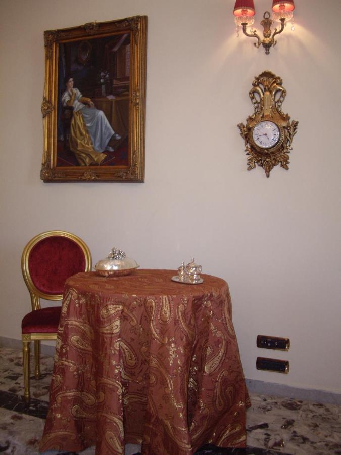 Executive L'Orangerie Bb Hotel Bari Bagian luar foto